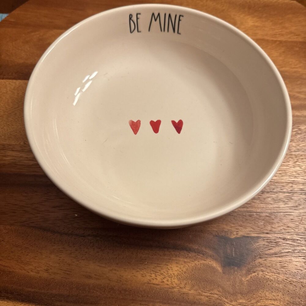 Individual Dinner Bowl Farmhouse by Magenta Be Mine - Picture 2 of 4